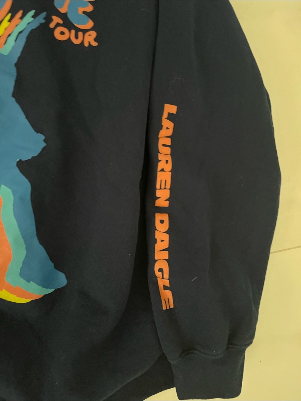 Lauren Daigle Navy Kaleidoscope Graphic Sweatshirt - Women XL - Picture 4 of 7